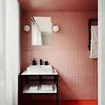 Aparthotel Edgar Marais - Temple Paris