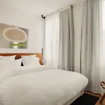 Aparthotel Edgar Marais - Temple 4*
