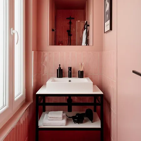 Appart hôtel Edgar Marais - Temple 4*