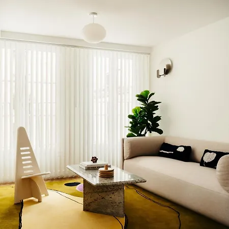 Edgar Marais - Temple 4*