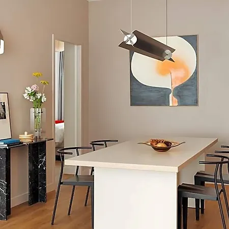 Edgar Marais - Temple Apartmanhotel